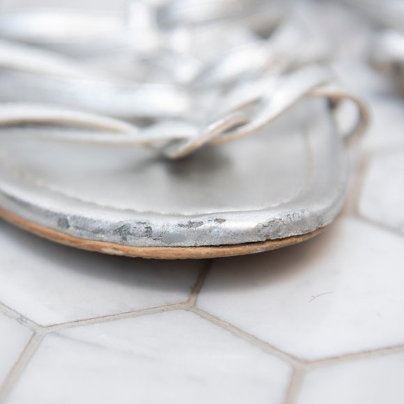 Silver strappy flat sandals sz7 - Picture 2 of 3